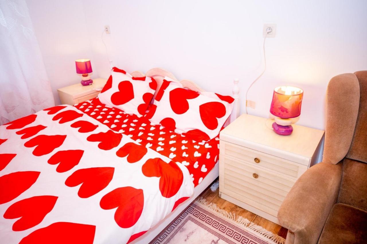 Agreable Chambre Sur Liege Avc Parking Et Wifi Gratuit Buitenkant foto